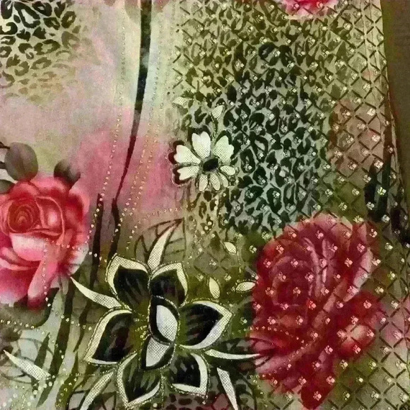 Tan Floral Short Sleeves Blouse - Picture 4 of 6